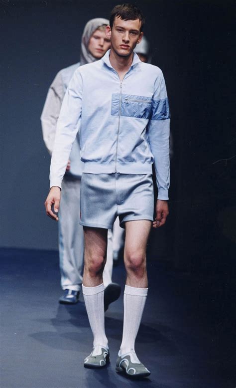 prada da uomo bestseller anni 2000|SS 2000 Menswear .